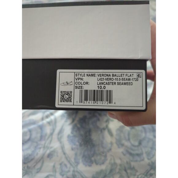 Larroude Suede Verona Ballet Flats NIB - Picture 3 of 5